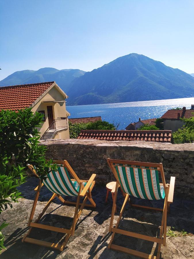 Guest House Maza Cattaro Esterno foto