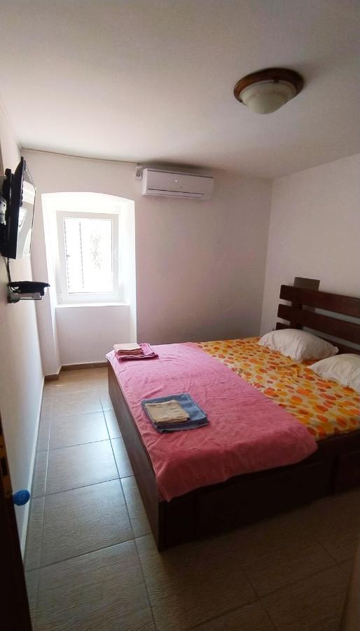 Guest House Maza Cattaro Esterno foto