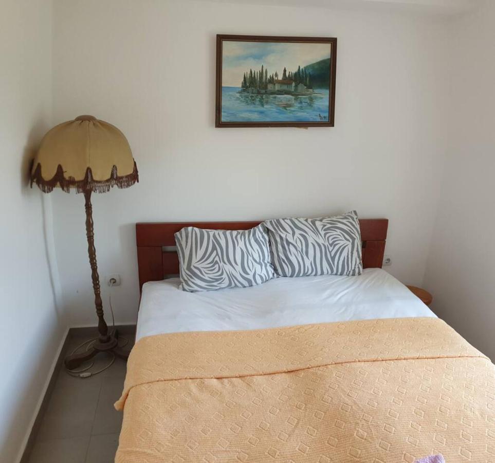Guest House Maza Cattaro Esterno foto