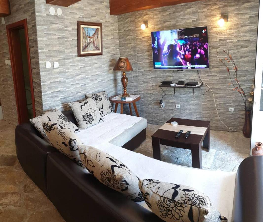Guest House Maza Cattaro Esterno foto