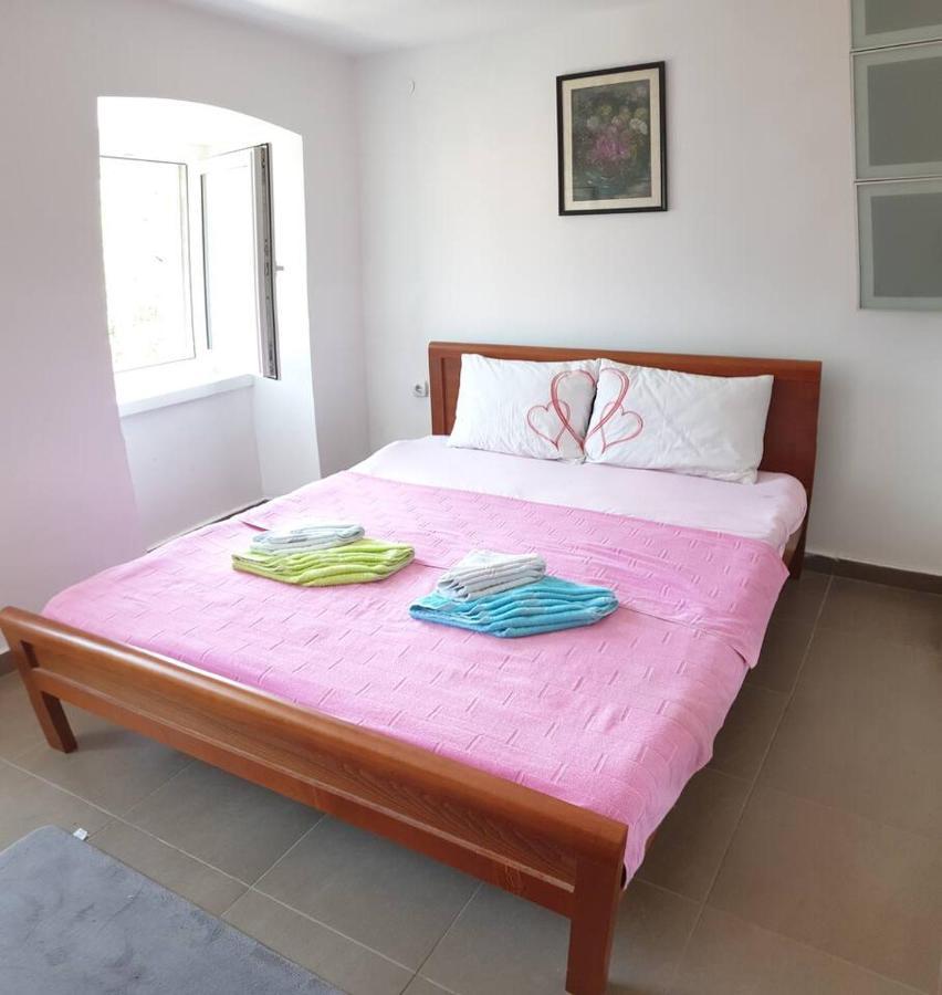 Guest House Maza Cattaro Esterno foto
